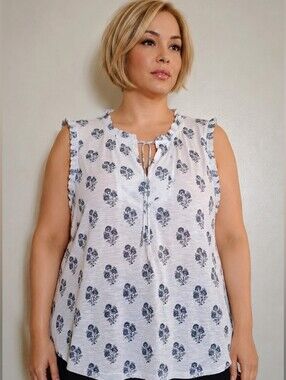 Lucky Brand Sleeveless Floral Ruffle Neck Boho Blouse Top - Size XL.